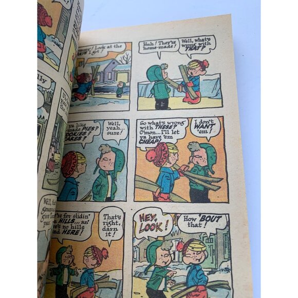 Dennis The Menace "Pocket Full Of Fun!" X-Mas Extra No. 14 Comic Book By Fawcett - Picture 6 of 10